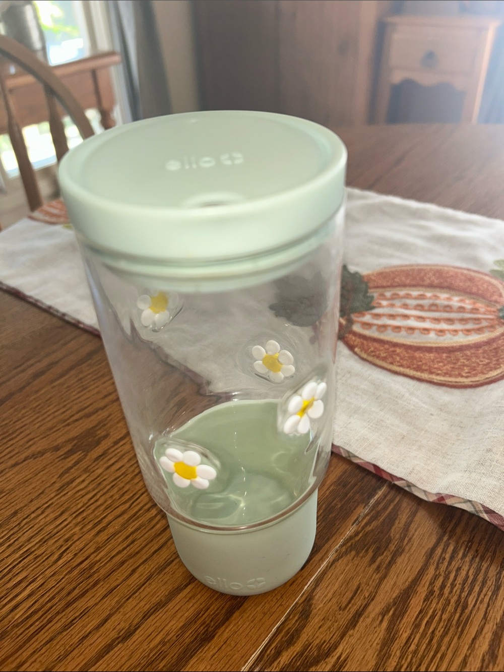 Mint Green Daisy Glass Water Bottle by Ello